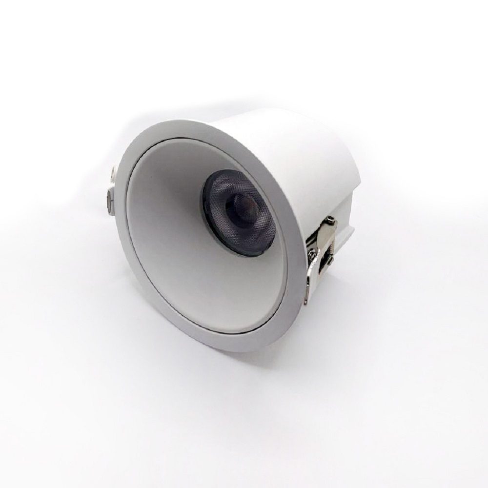 ANTI GLARE RECESSED SINGLE HEAD DOWNLIGHT 120VAC 15W 1050LM BEAM ANGLE 36° 3000K PF>0.9 CRI>90 DAMP LOCATION BLACK BODY BLACK REFLECTOR