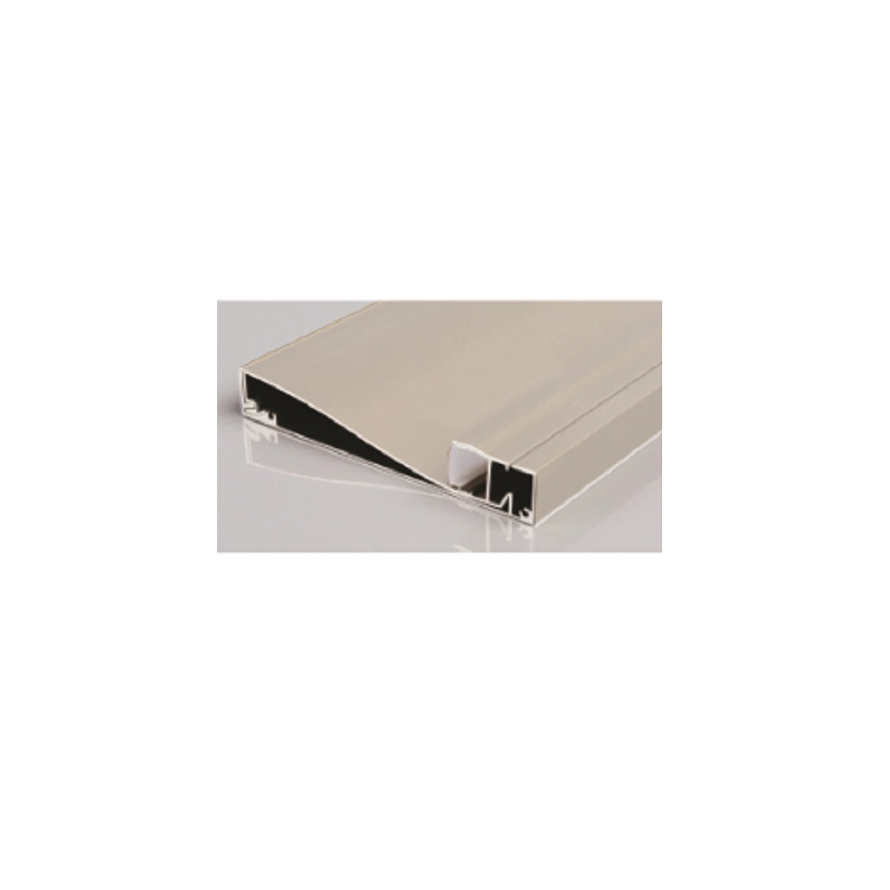 SURFACE MOUNTED BASEBOARD ALUMINUM PROFILE 10015 WITH PC COVER 10FT WHITE