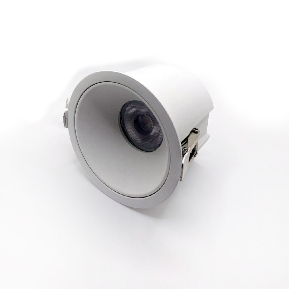 ANTI GLARE RECESSED SINGLE HEAD DOWNLIGHT 120VAC 15W 1050LM BEAM ANGLE 36° 4000K PF>0.9 CRI>90 DAMP LOCATION WHITE BODY WHITE REFLECTOR