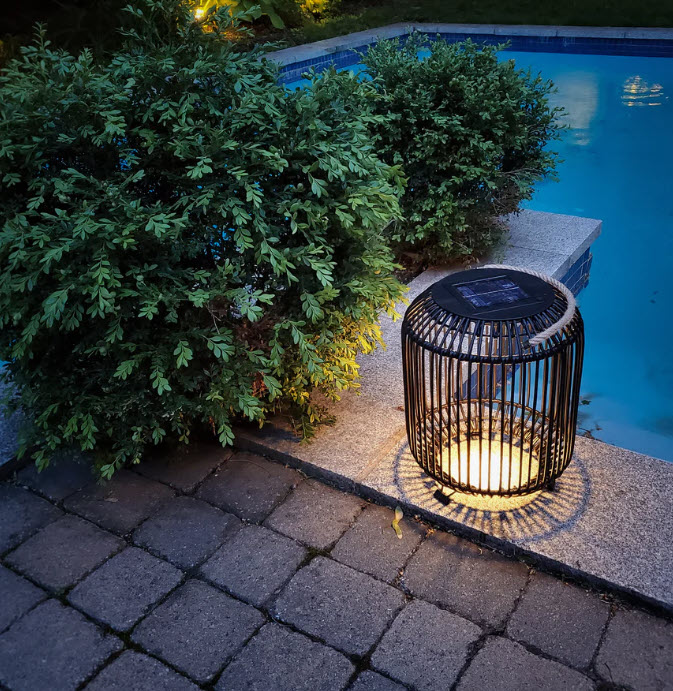 15'' TULUM SOLAR LED LIGHT